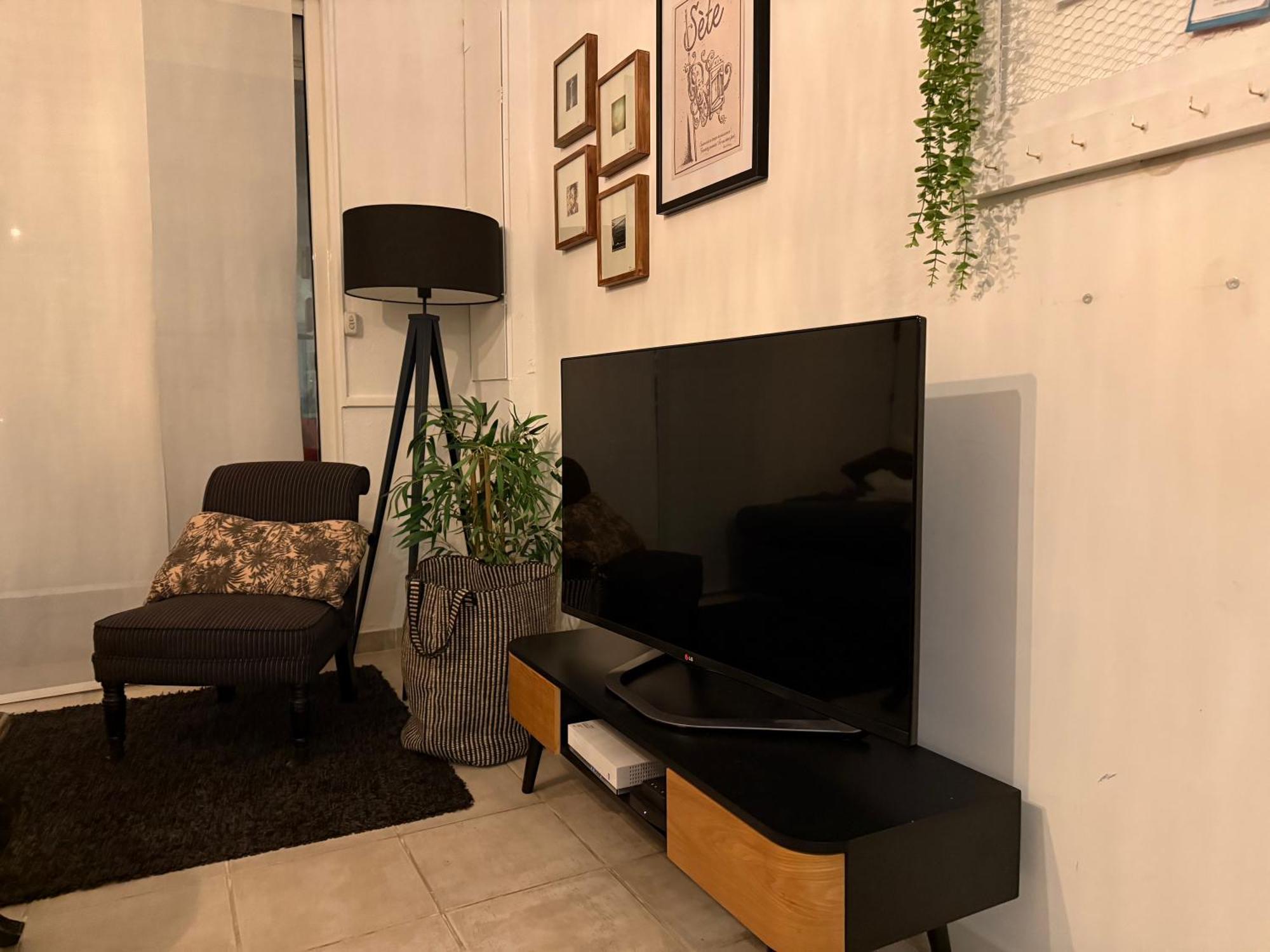 Le J&J Appartement Spacieux Climatise En Centre Ville Sète Kültér fotó